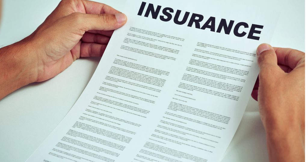 "Consequences of Health Insurance Fraud: Broken Trust" "Image of a broken chain, symbolizing the breakdown of trust due to health insurance fraud."